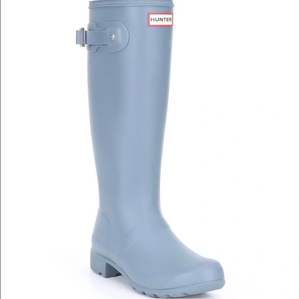 Light/Carolina Blue Packable Hunter Rain Boots - Picture 1 of 8
